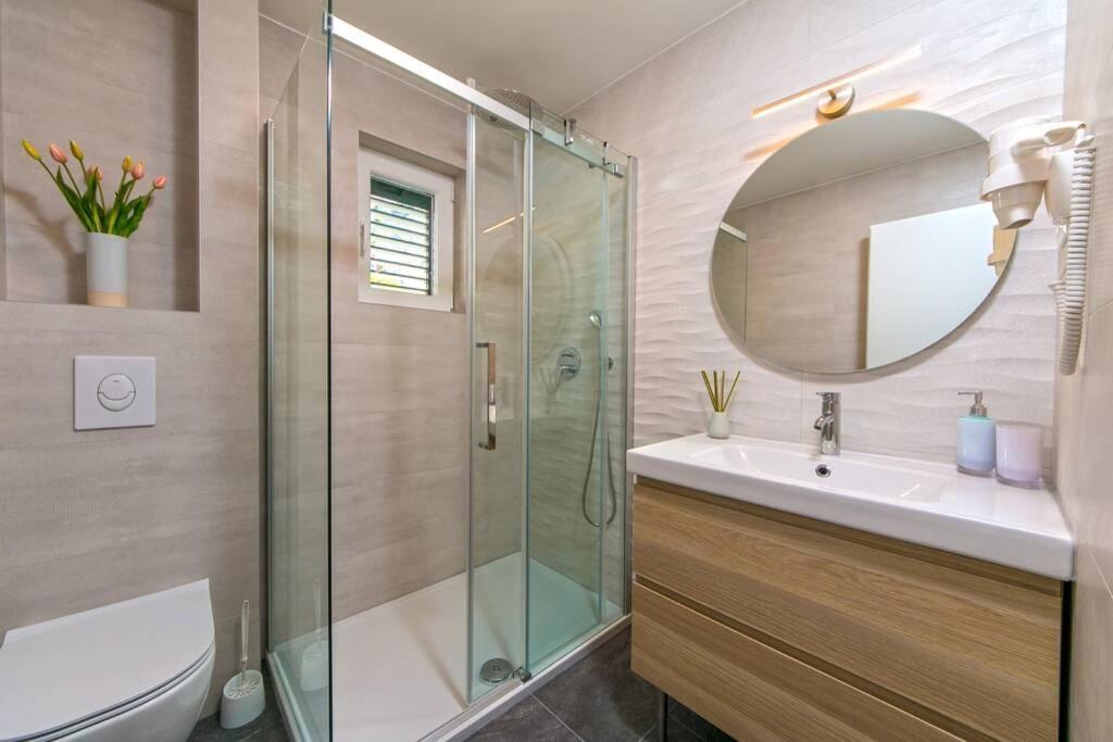 Apartman Macan Brela Luaran gambar